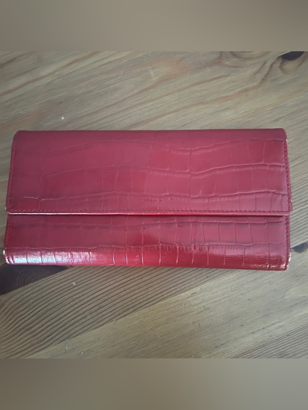 Neiman Marcus Croc-Embossed Red Women’s Fold-Over Clutch